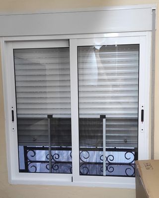 Ventana aluminio corredera 2 hojas