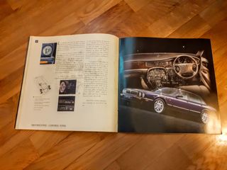 Catálogo Jaguar XJ (años 90)