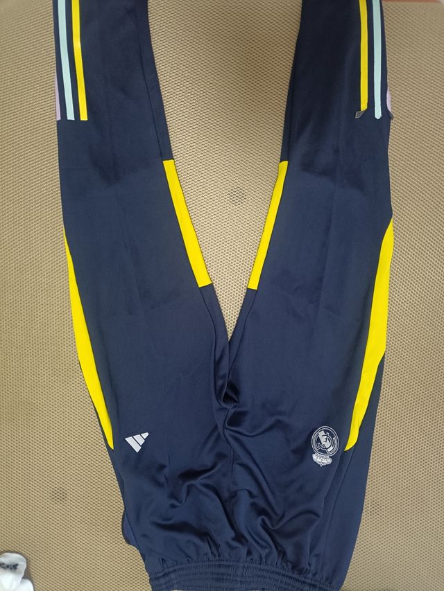 Chándal de real Madrid