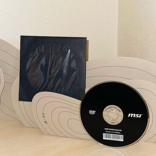 CD ROM MSI - Drivers y Utilidades