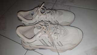 Adidas zapatillas beige