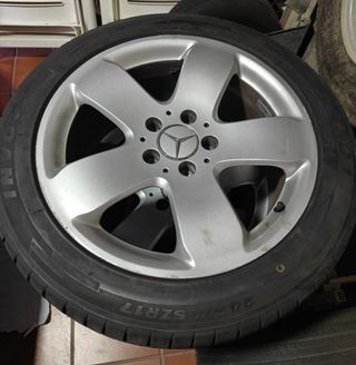 4 Ruedas de coche