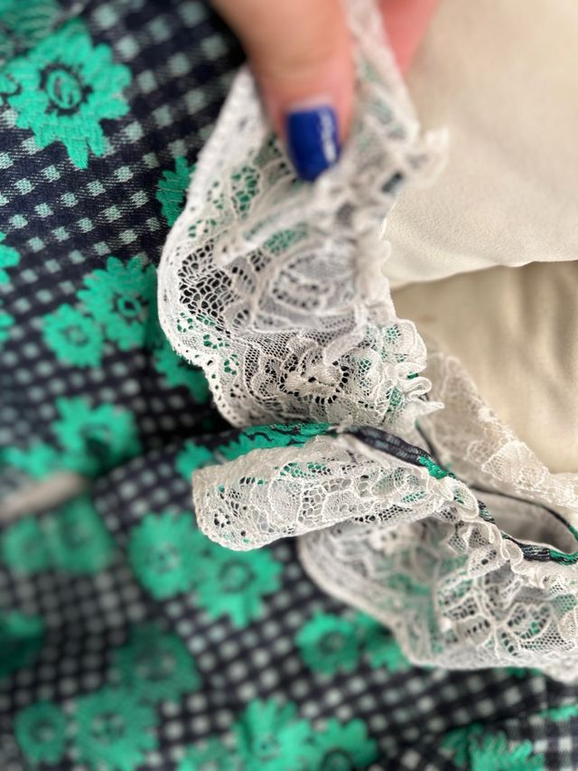 Vestido niña talla 4 - Flores.