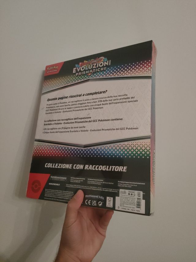 Pokémon Evoluzioni Prismatiche collezione