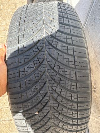 Neumático Goodyear 235/55R17 99H All season 