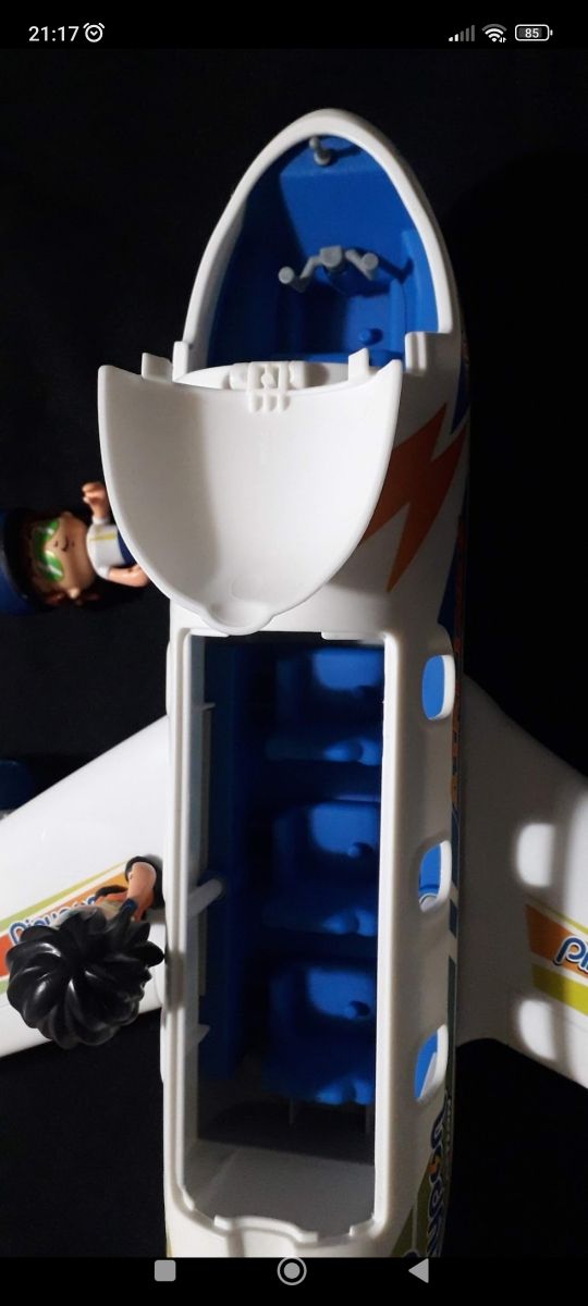 Avión PinyPon + muñecos y accesorios