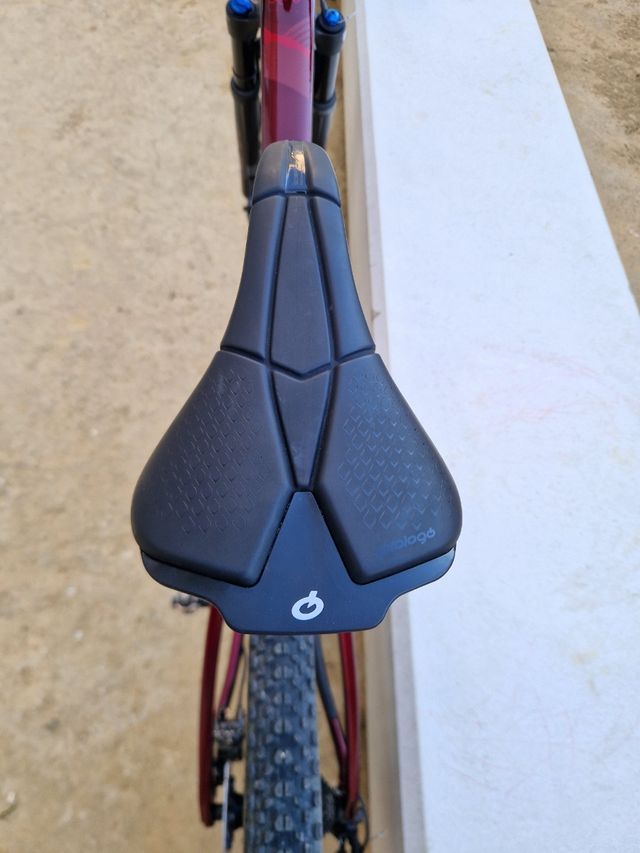 Bicicleta carbono BH Ultimate 8.0 2024