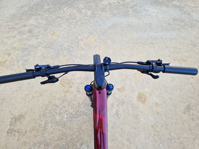 Bicicleta carbono BH Ultimate 8.0 2024