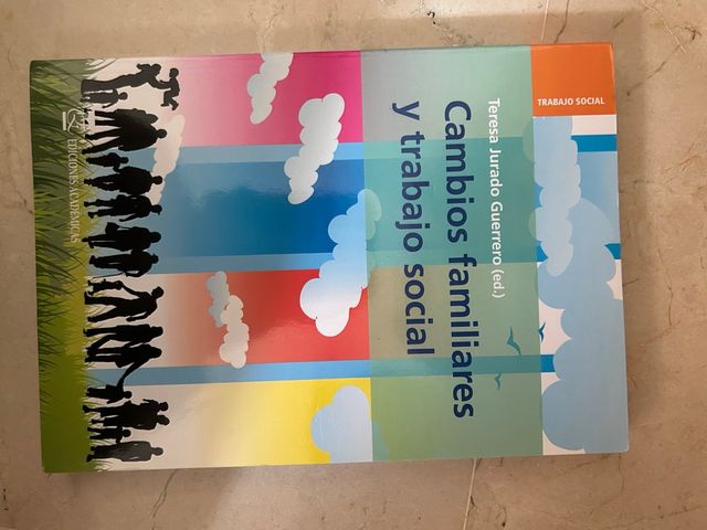 Cambios familiares y trabajo social. (Spanish E...