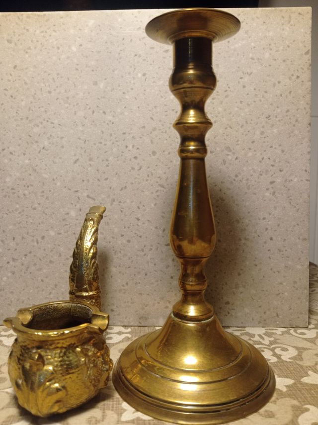 Candelero y cenicero de latón antiguo