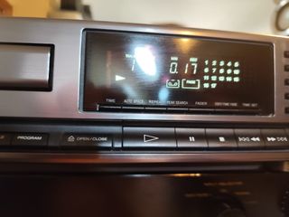 CD SONY CDP-M42 plata, impecable