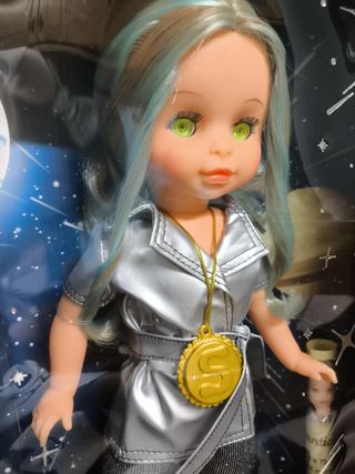 Muñeca Nancy Selene espacial