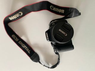 Canon EOS 600D + Doble Zoom