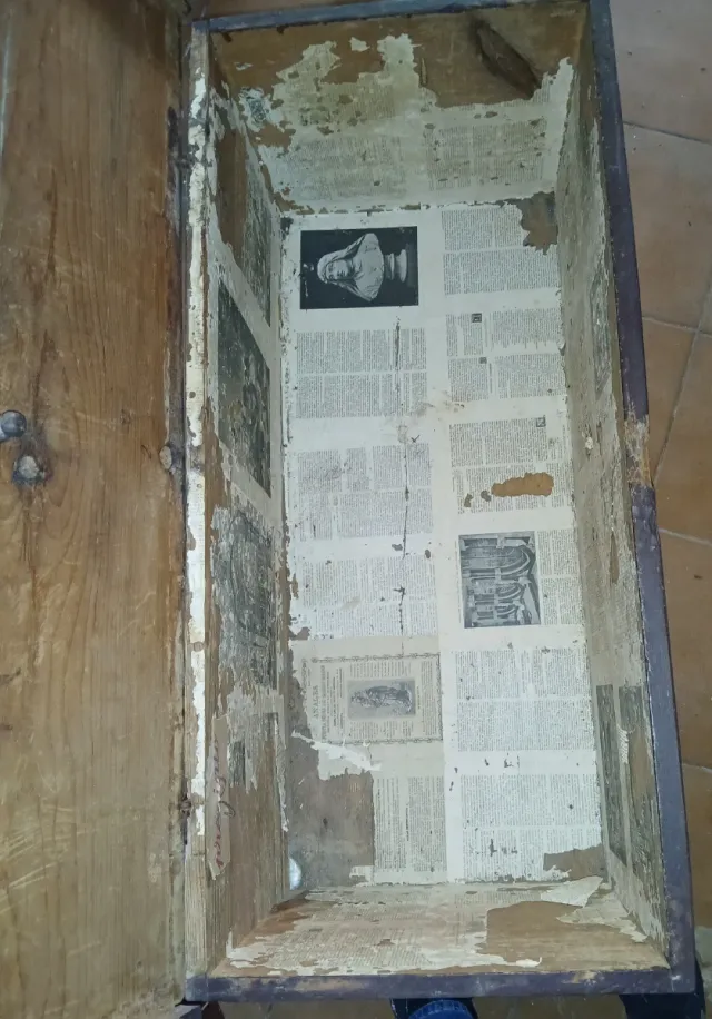 Arcón madera antiguo