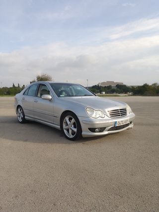 Mercedes-Benz Clase C 2006