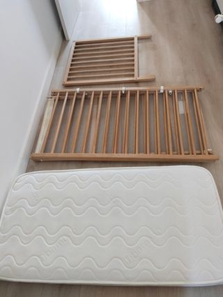 Cuna bebé Ikea + colchón