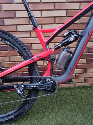 Bicicleta YT Jeffsey S 2017 roja