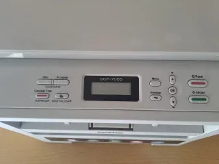 Impresora multifunción Brother DCP-7055