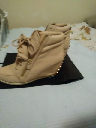Botines Bershka beige 38 - cuña
