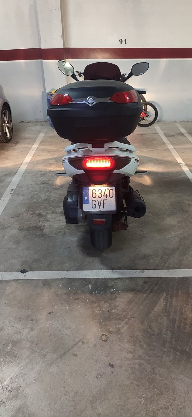 Kymco Xciting 500 - Scooter