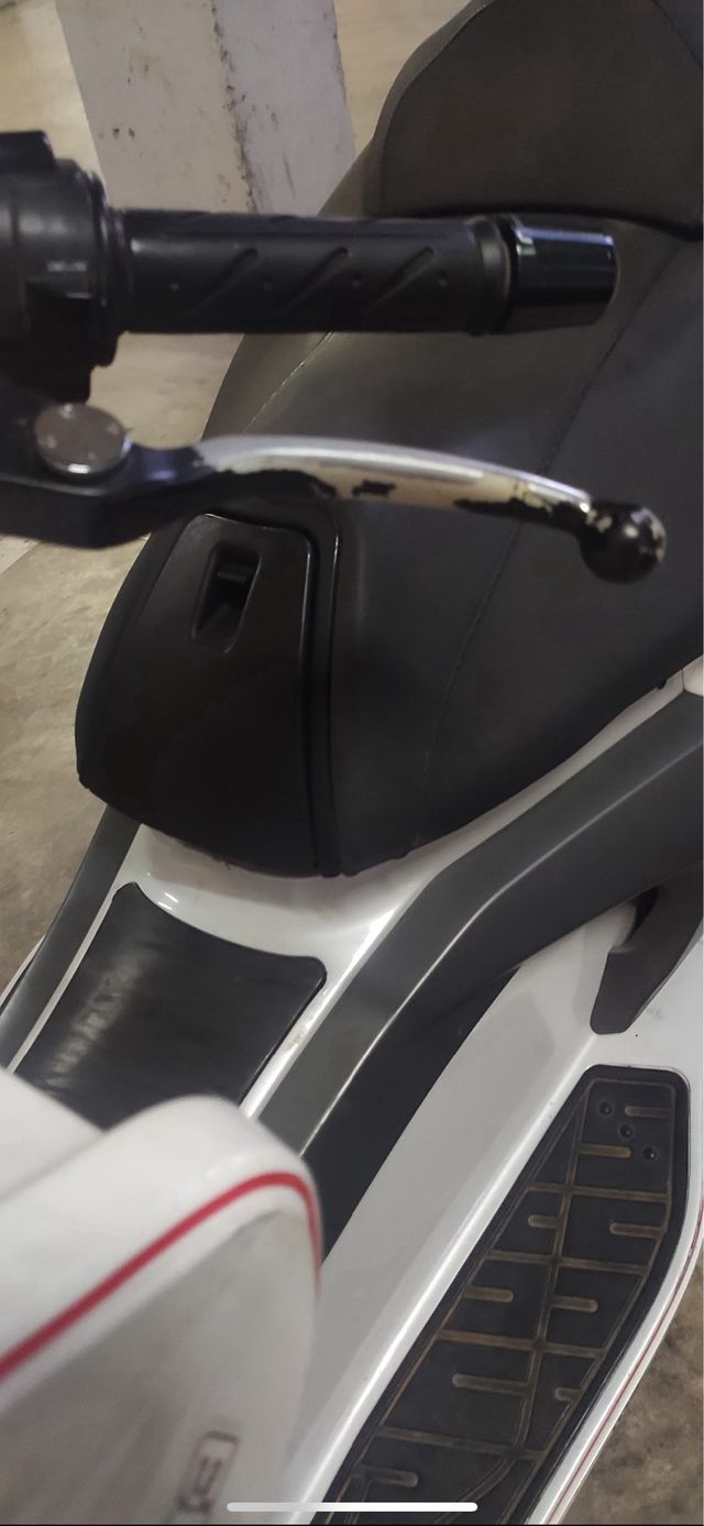 Kymco Xciting 500 - Scooter