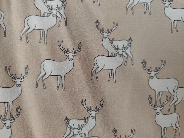 Camiseta Zara estampado ciervos