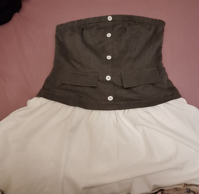 Vestido gris y blanco - sin tirantes
