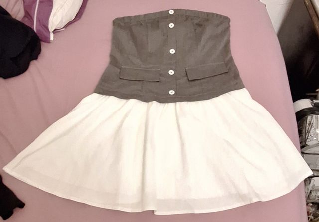 Vestido gris y blanco - sin tirantes