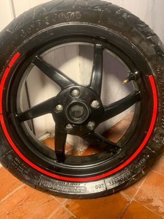 Rueda Gilera Runner 140/60-13 y piaggio NRG