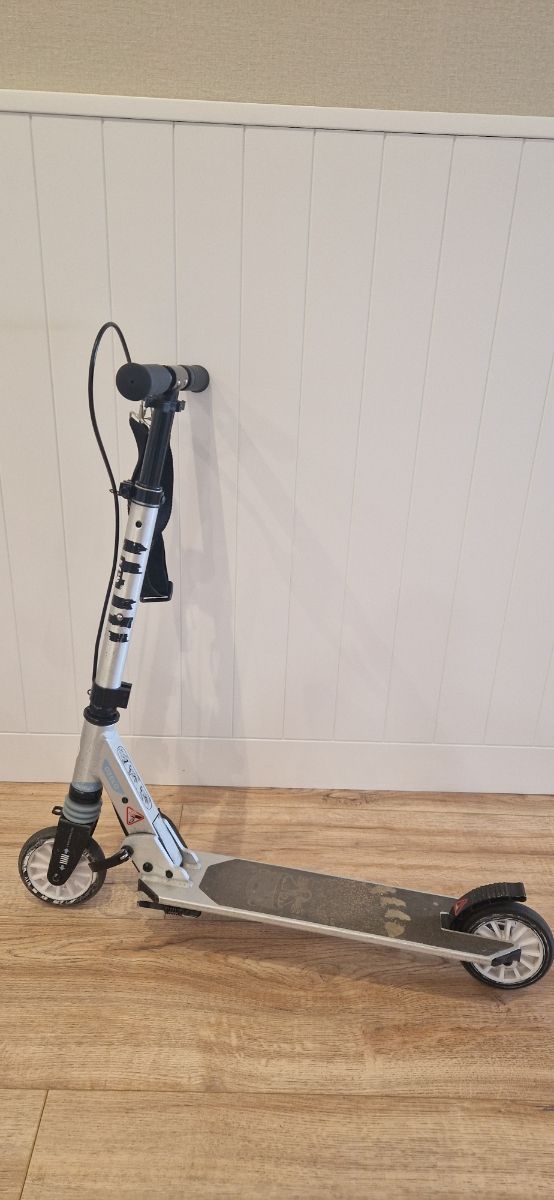 Patinete Globber niño