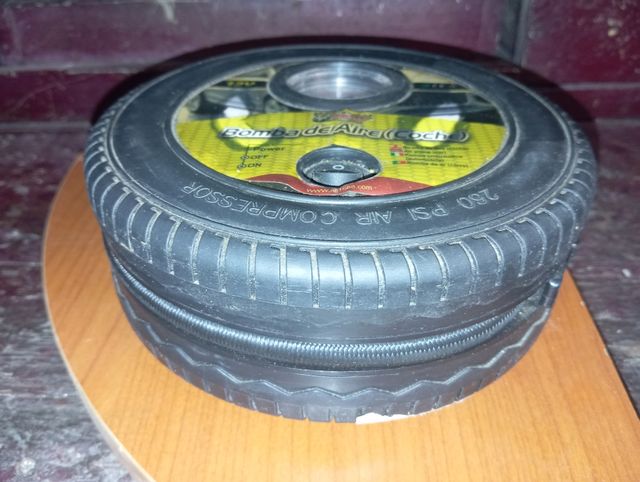 Compressore 12V per auto /moto/bicicletta