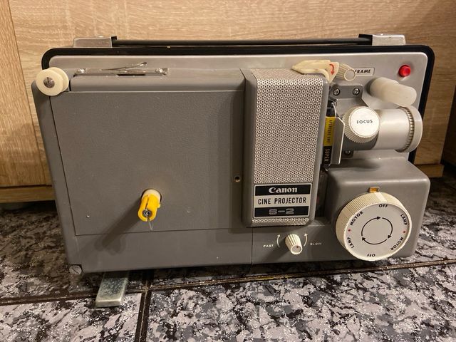 Proyector Canon Cine S-2