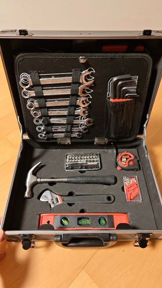 Caja herramientas metálica
