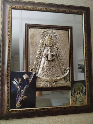 Espejo con relieve Virgen del Rocío