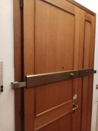 Serratura di sicurezza - spranga blindata a chiave