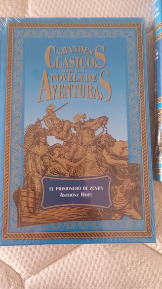 Clásicos de las novelas de aventuras. Lote 15€.
