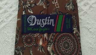 Corbata seda marrón estampada