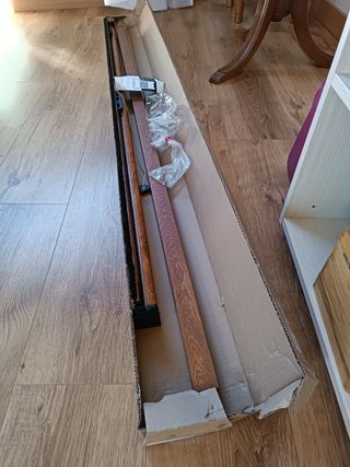 Mosquitera ventana madera marrón