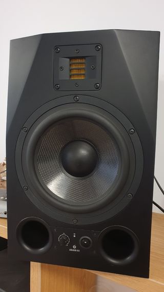 Monitores Adam Audio A8X 