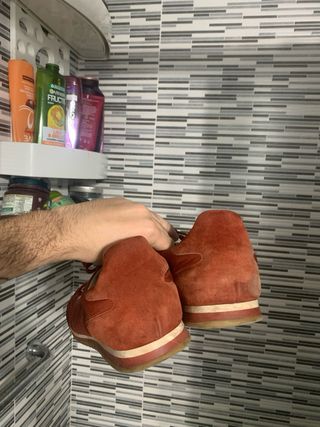 Zapatillas Louis Vuitton rojas, talla 46