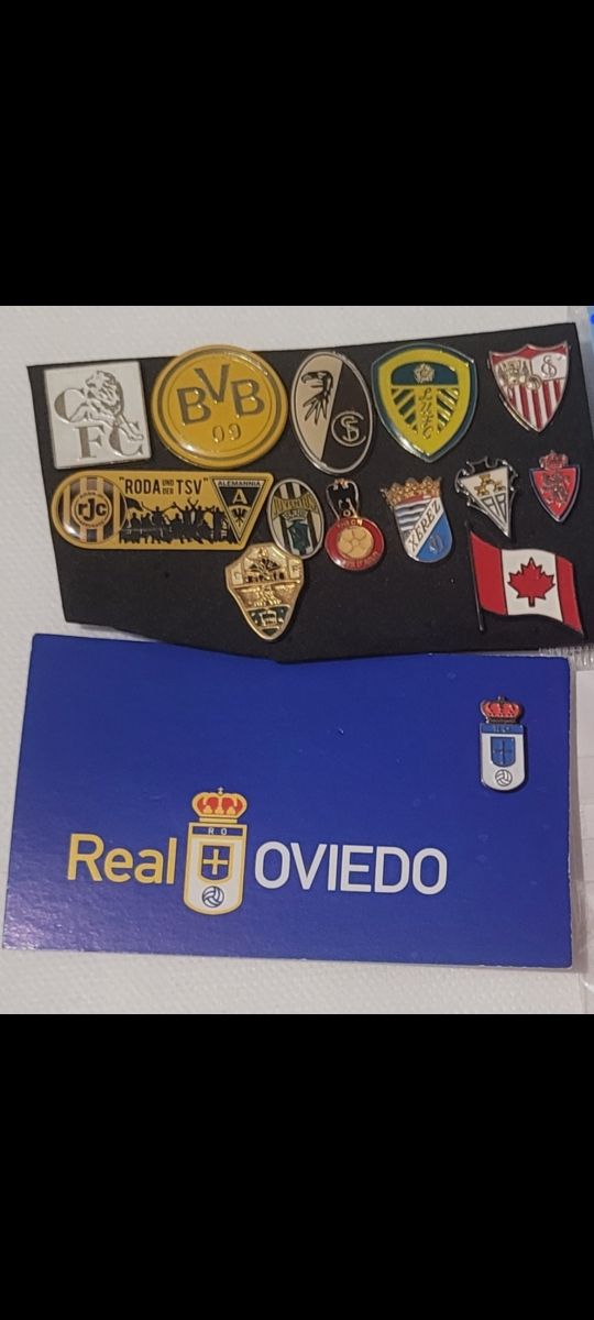 Pins escudos de fútbol