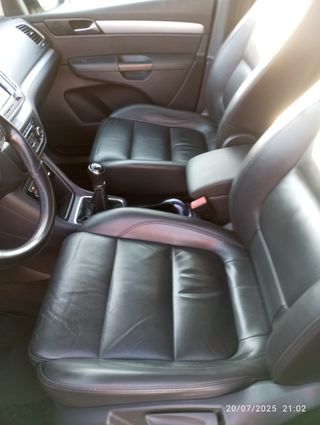 Volkswagen Sharan 2012