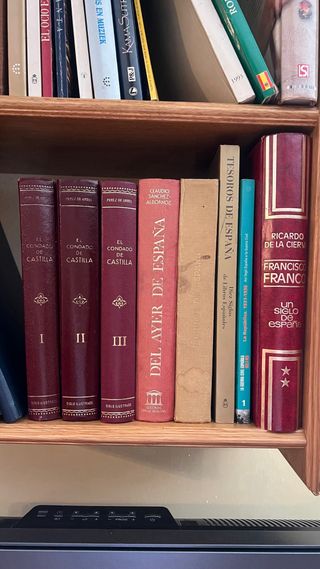 Libros Históricos, Políticos y Religiosos