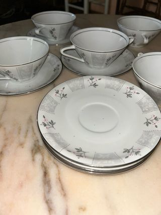 Juego tazas porcelana blanco con decoracion 