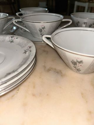 Juego tazas porcelana blanco con decoracion 