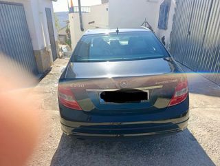 Benz Clase c 2009