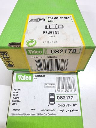 Pareja tulipas pilotos antiniebla PEUGEOT 205