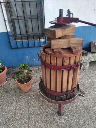 Despalilladora+Prensa Uva