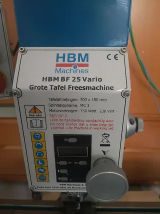 Fresadora CNC - HBM BF 25 Vario Mesa Grande