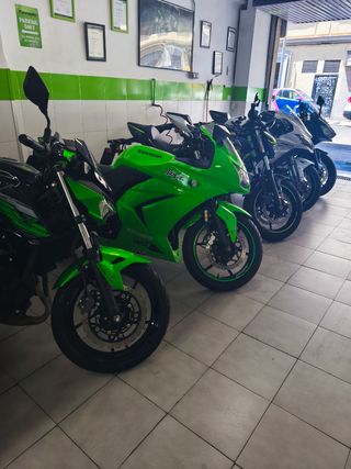 Kawasaki Ninja 250R - Verde
